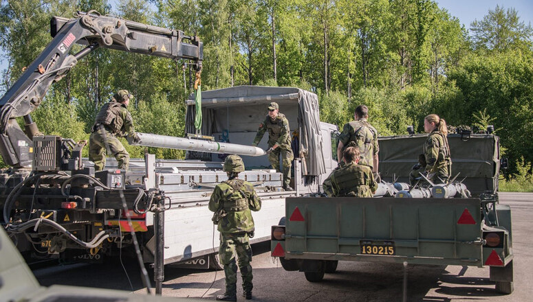 Foto: Současné bezpečnostní prostředí vyžaduje zásadní přehodnocení vojenské logistiky | NATO