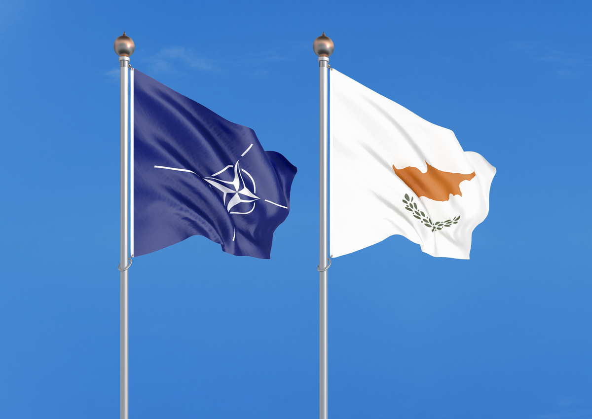 Foto: Kypr opouští politiku neutrality a chystá se do NATO | Shutterstock