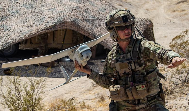 Foto: Projekt Replicator má za cíl vybavit americké ozbrojené síly velkým počtem technologicky pokročilých bezpilotních a bezosádkových prostředků napříč všemi doménami | Maj. Jason Elmore / U.S. Army