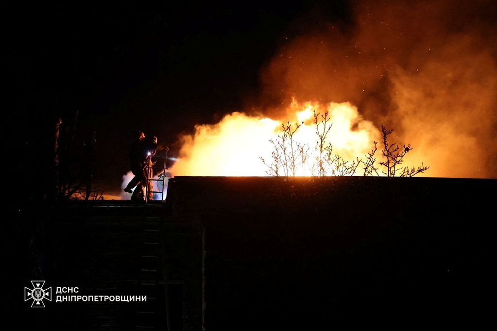 Foto: Dnipro po zásahu Orešnikem | Státní pohotovostní služba Ukrajiny