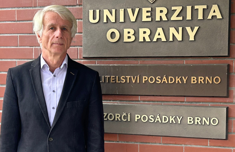 Foto: Ing. Jozef Vojtek, Ph.D., akademický pracovník Ústavu zpravodajských studií UNOB | UNOB