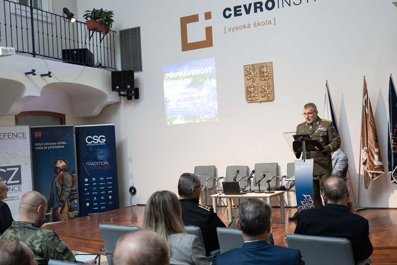 Foto: 1. zástupce náčelníka Generálního štábu AČR generálporučík Miroslav Hlaváč | Michal Pivoňka / CZ DEFENCE