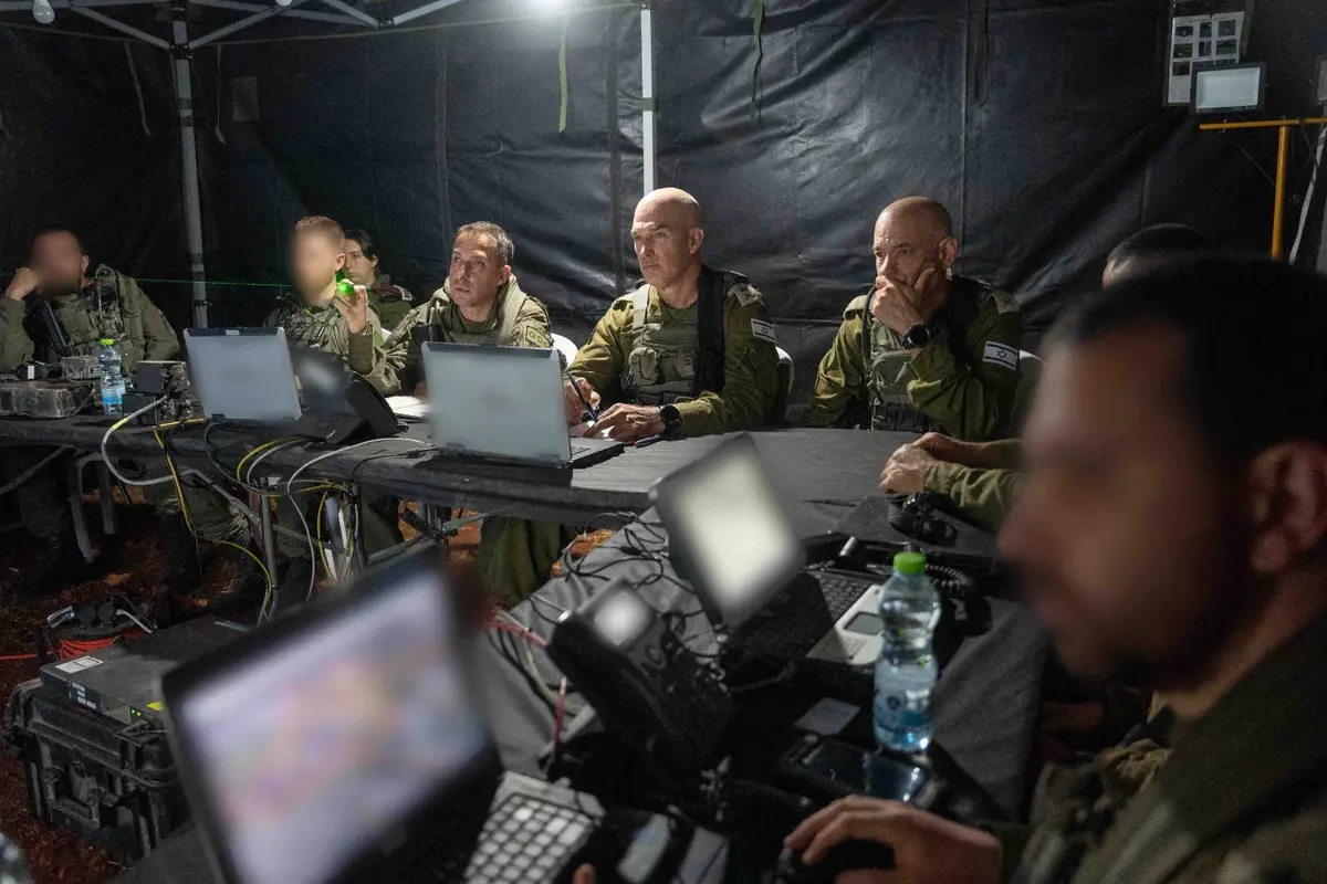 Foto: Izraelské velitelství severního okruhu zvažuje další postup | IDF