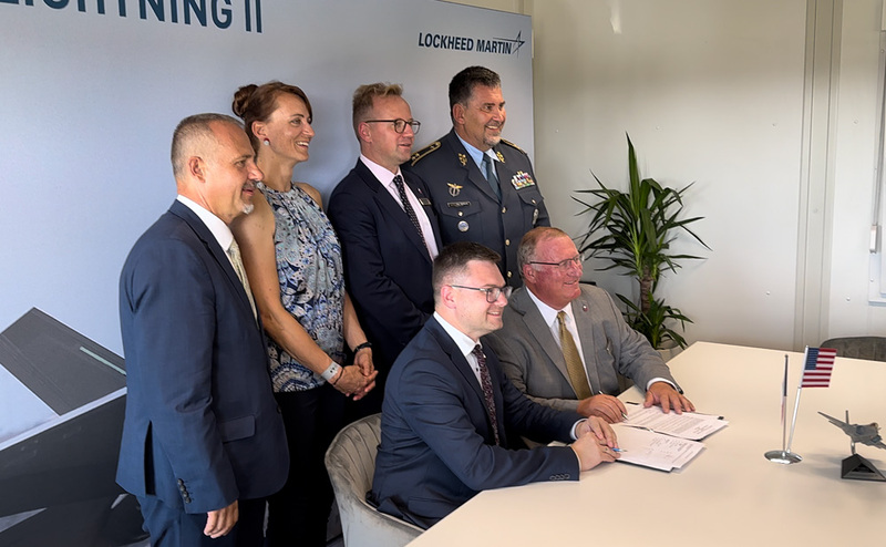 Foto: LOM PRAHA podepsal memorandum o porozumění s výrobcem letounů F-35 Lockheed Martin | Michal Pivoňka / CZ DEFENCE