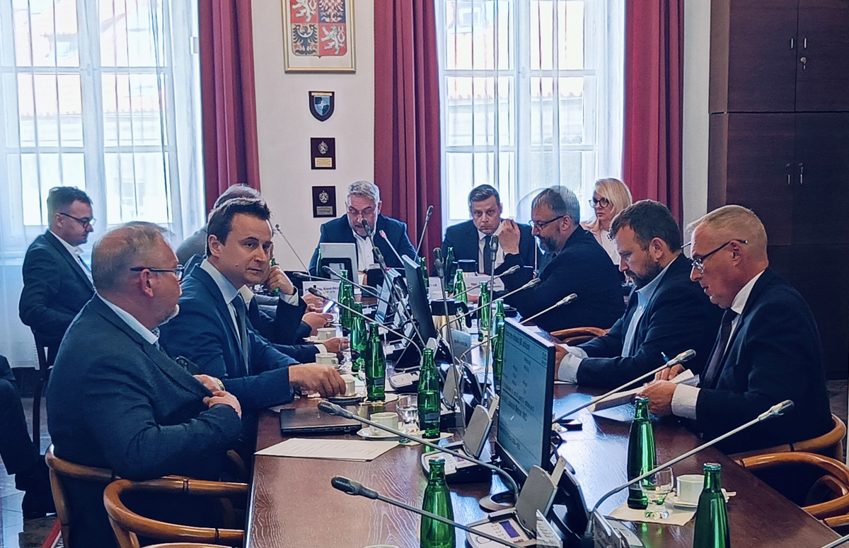 Foto: Výbor pro obranu řešil platy vojáků a význam českého obranného průmyslu | Jan Zilvar / CZ DEFENCE