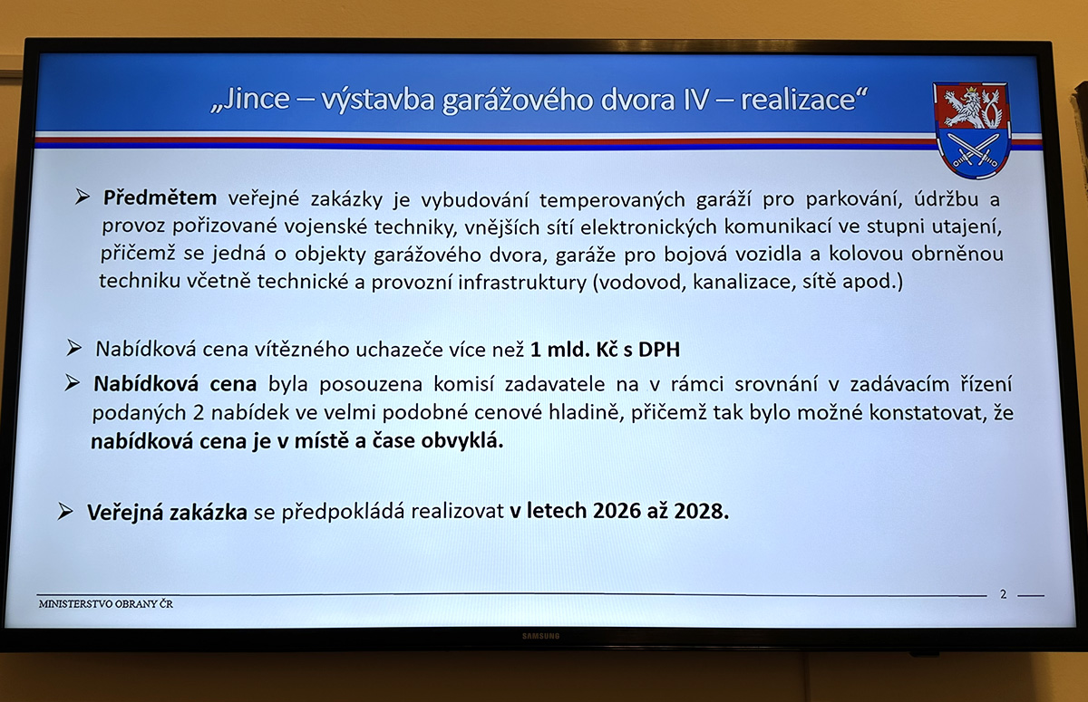 Foto: Jince - výstavba garážového dvora IV | Jan Zilvar / CZ DEFENCE