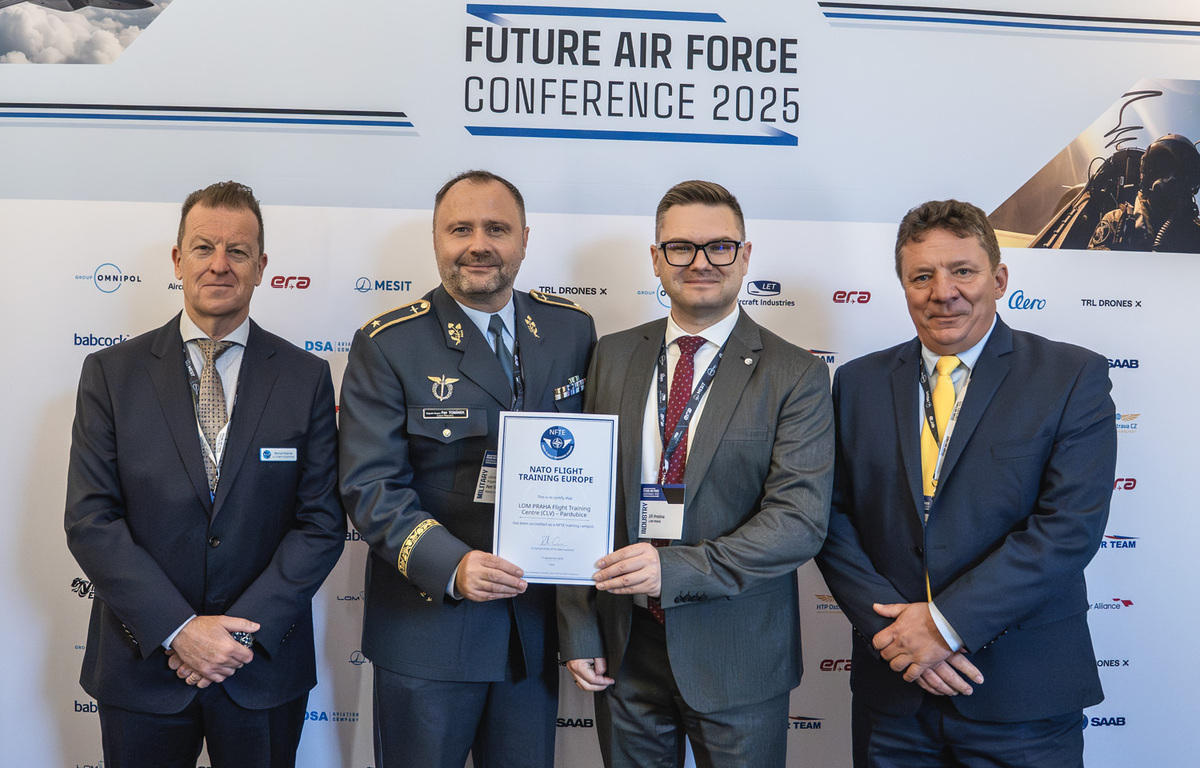 Foto: NFTE těsně před konferencí ukončilo proces akreditace českého centra leteckého výcviku státního podniku LOM PRAHA v Pardubicích | Michal Pivoňka / CZ DEFENCE