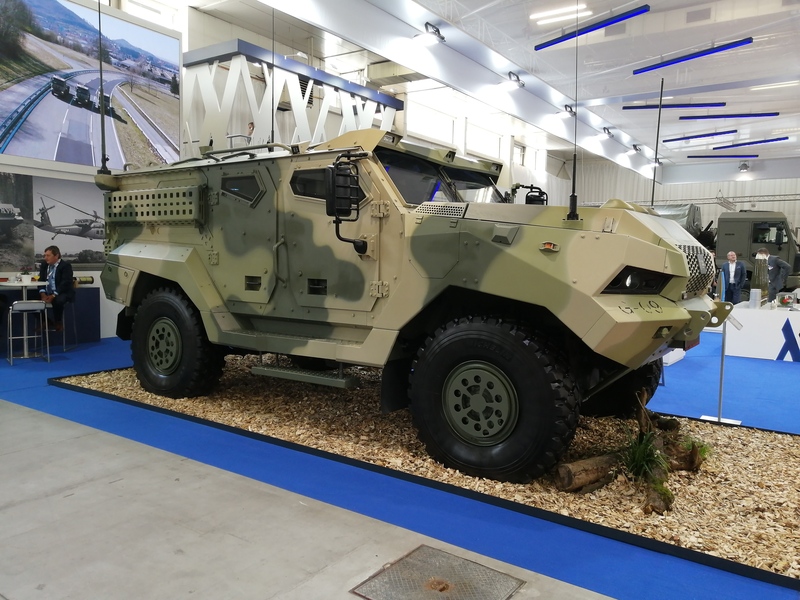 Bojové obrněné vozidlo na podvozku 4x4 z produkce společnosti Tatra Defence Slovakia