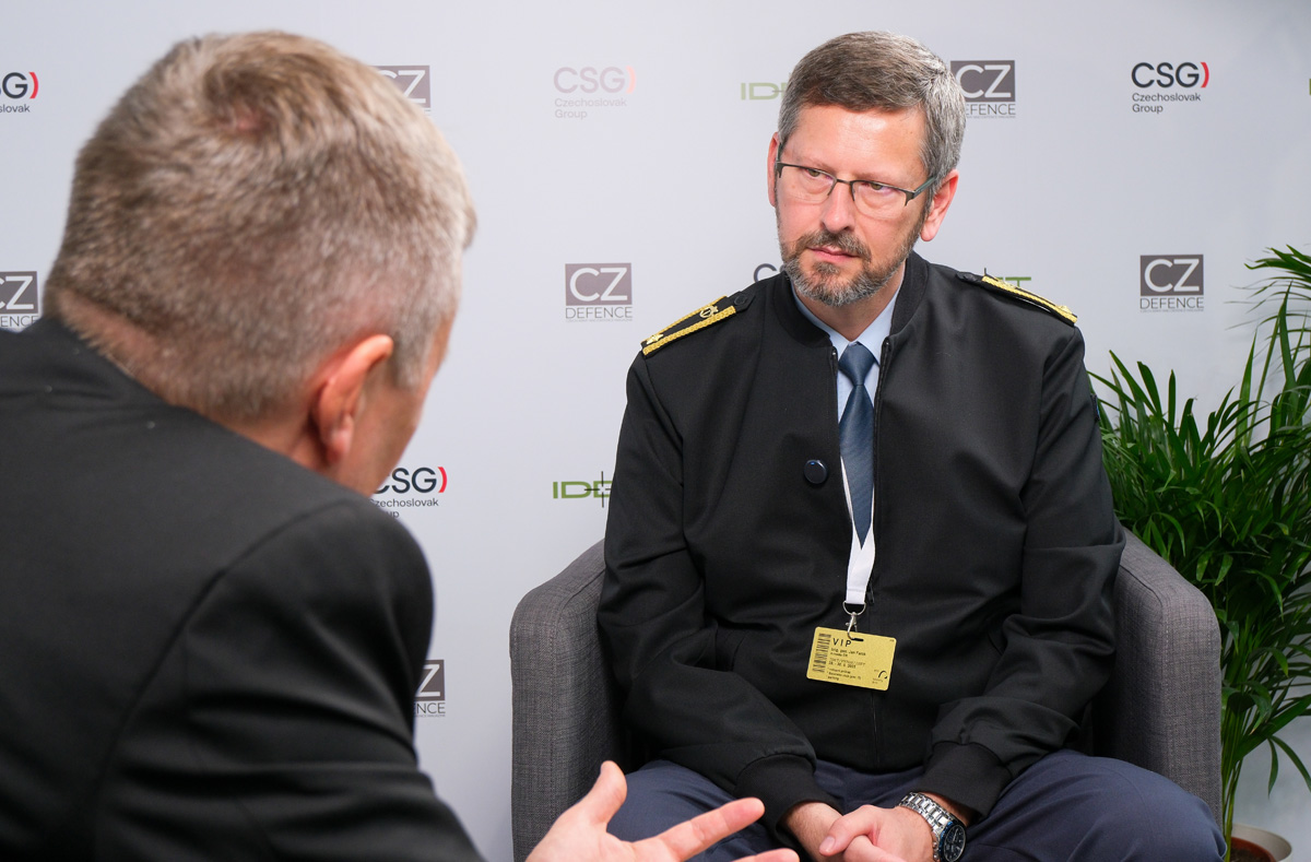 Foto: Rektor UNOB brig. gen. Jan Farlík | CZ DEFENCE