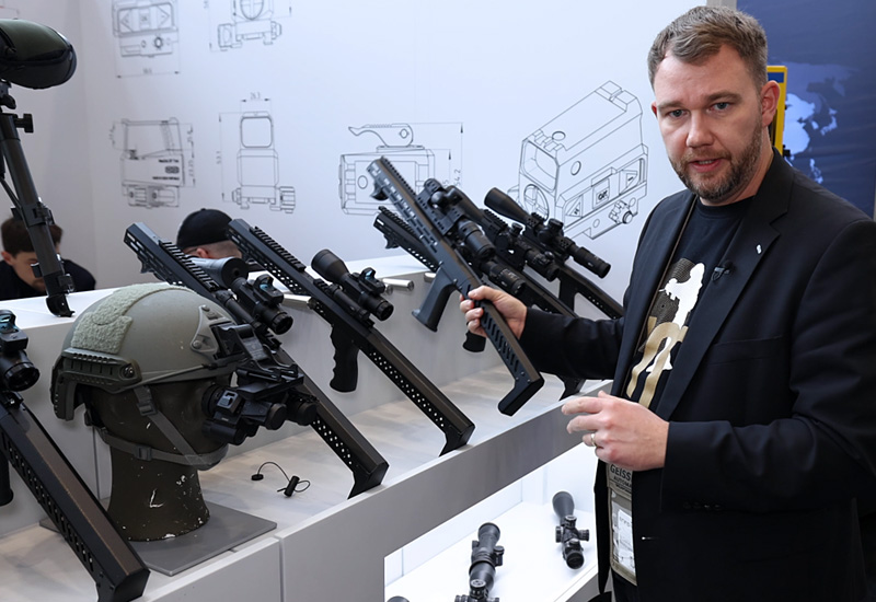 Foto: Porfolio produktů Meopty nám představil marketingový ředitel společnosti Jiří Coufal | Lukáš Rojek / CZ DEFENCE