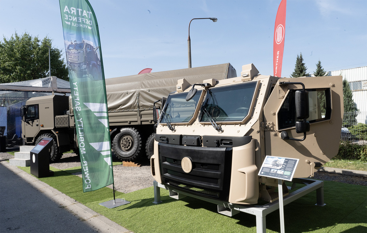 Foto: Speciální pancéřovaná kabina pro vojenská provedení vozidel modelové řady Tatra Phoenix | Michal Pivoňka / CZ DEFENCE